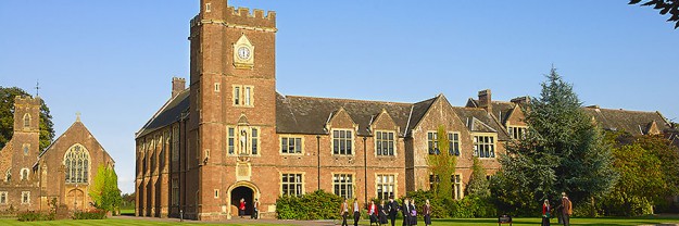 Blundells-School_Gebaeude_web Heinemann internationale Schulberatung – Schulgebäude des englischen Internats Blundell´s School