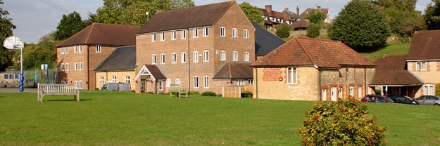 Schulgebaeude_Sherborne-International-Summer-School_900x300_web Heinemann internationale Schulberatung – Sherborne International Schulgebäude