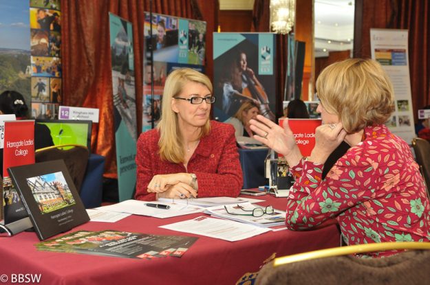 bbsw-10361 heinemann internationale Schulberatung – Beratungsgespräch mit Petra Kirschke, einfach das beste Internat in England finden